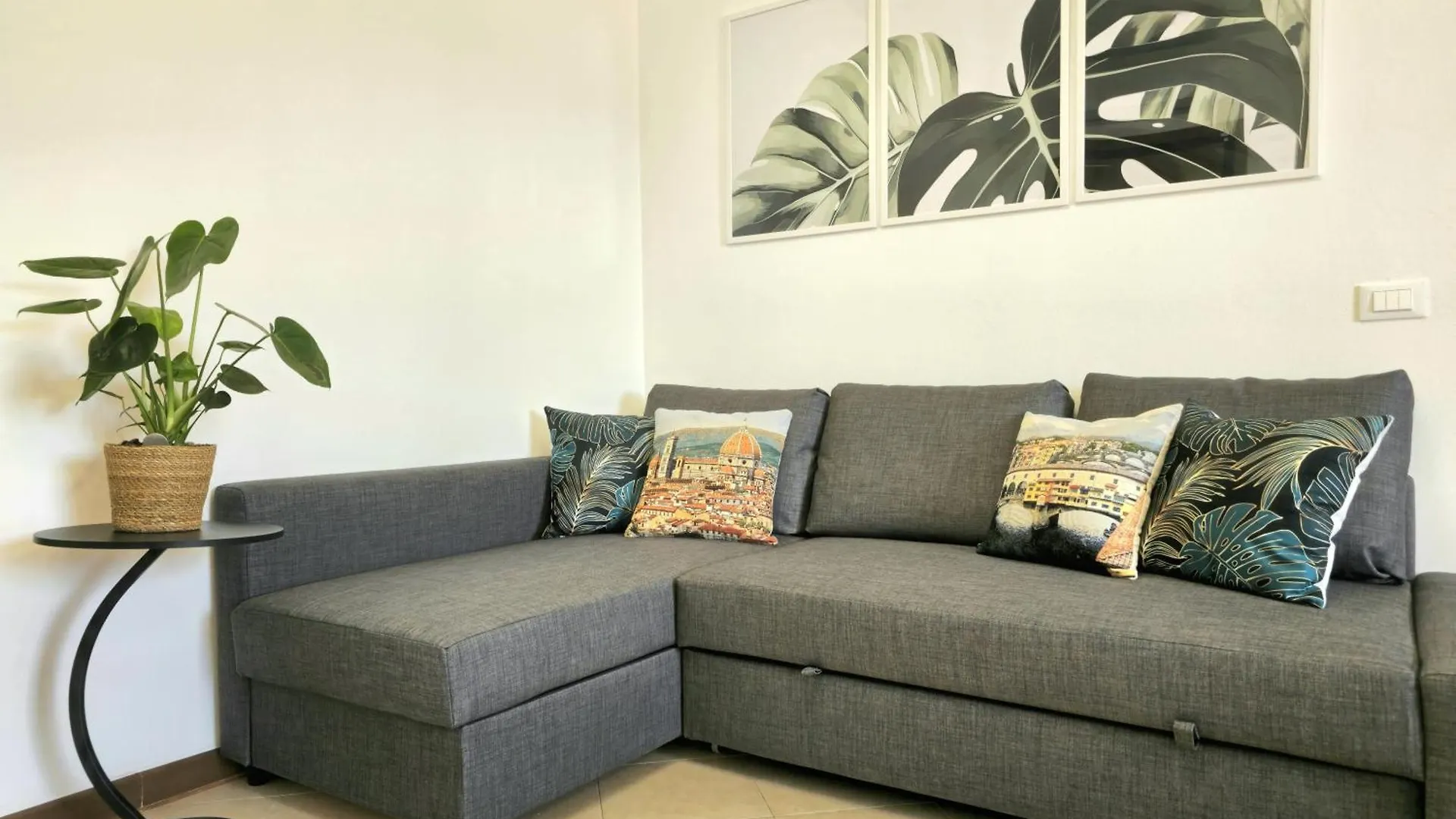 Apartment Midori House Florence Campi Bisenzio Italy